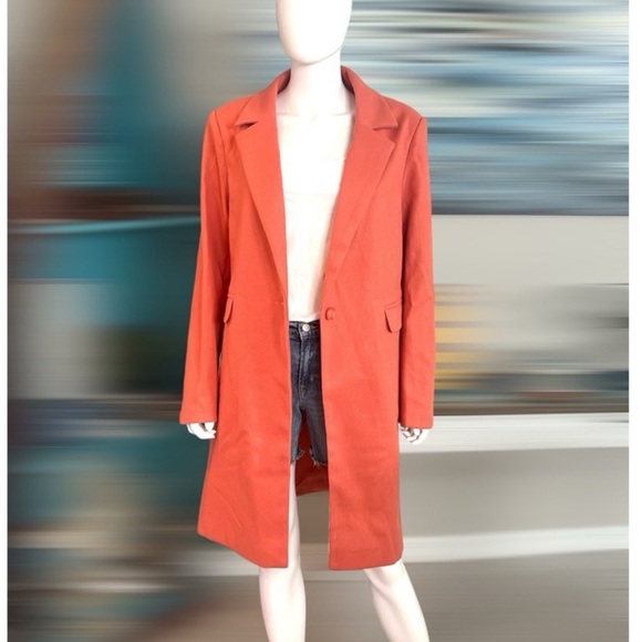 Polagram Coral Trench Coat with Notched Lapel and Oversized Fit - Picture 3 of 6